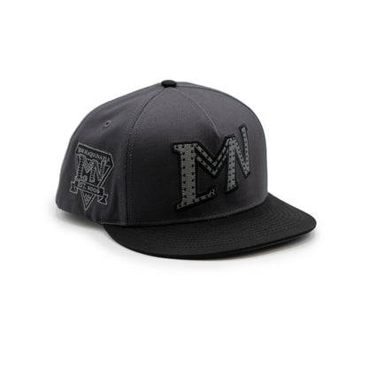 Gorra - Con Ese Corazón - Maquinaria Norteña